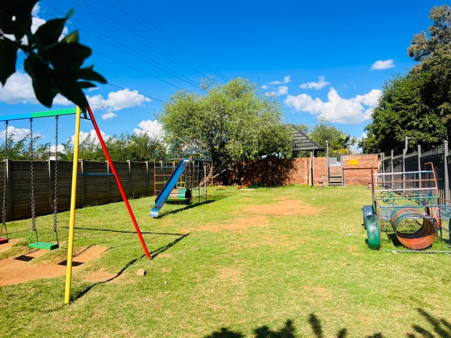 3 Bedroom Property for Sale in Langenhovenpark Free State